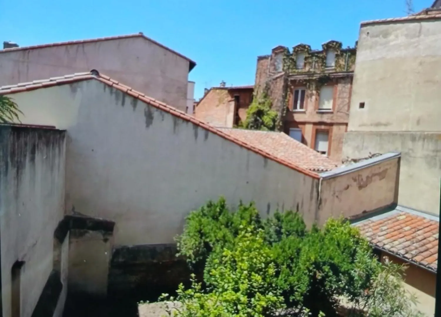 La Cabane Atypique De La Gare Matabiau Toulouse Apartment